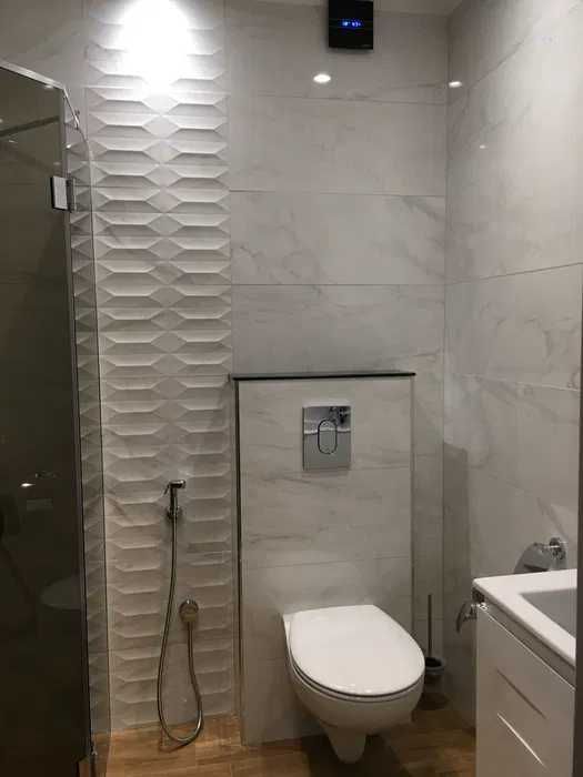 Дава се под наем Тристаен апартамент в София, Зона Б-19 - 88 кв.м за 750 € - Снимка #2