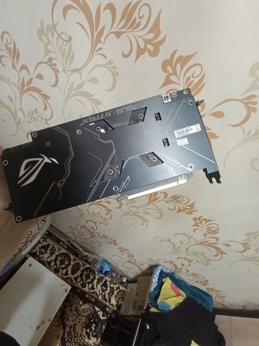 Видеокарта RX 5700 XT