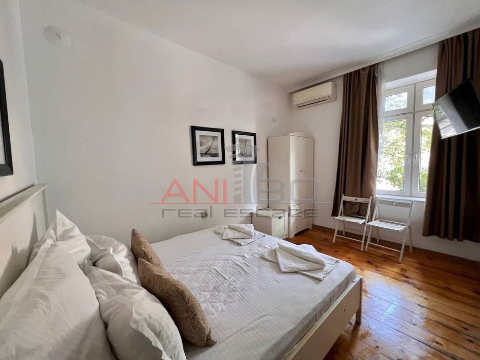 Дава се под наем Едностаен апартамент в Варна, Център - 30 кв.м за 373.83 € - Снимка #2