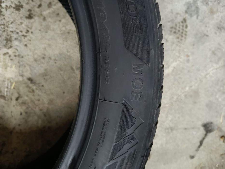 Anvelopa Hankook iarna 1 singura bucata 255/45/19