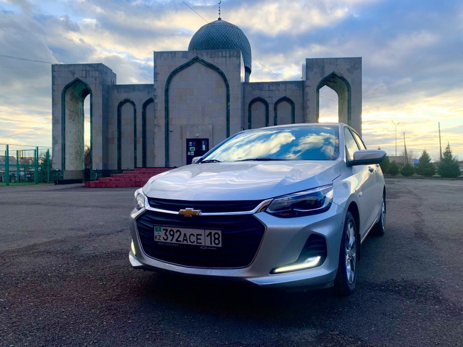 Chevrolet Onix premier