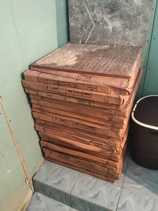 Продам кафель новый 60*60 размер
