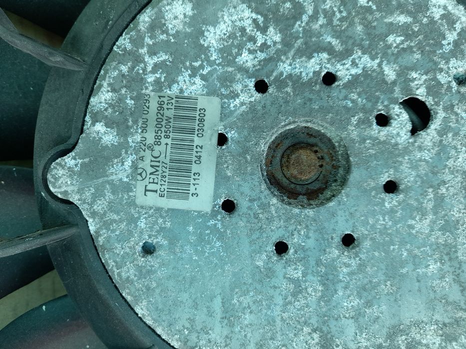 Ел вентилатор мерцедес S-Class W220 Mercedes S-Class W220