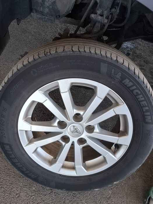 Летни гуми Michelin и Nexen 205 60 R16
