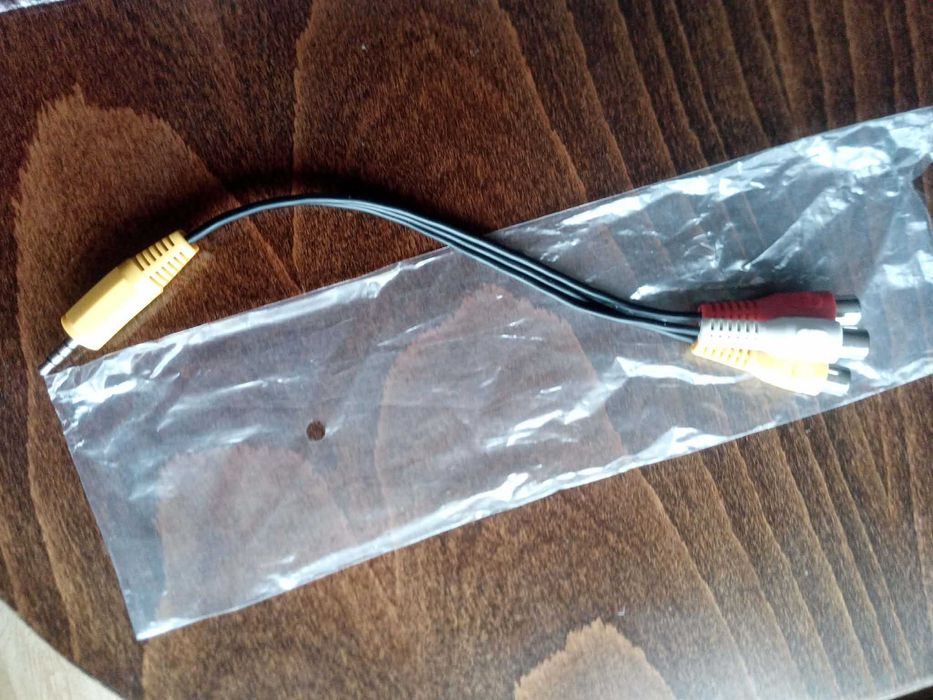 Кабел - три чинча