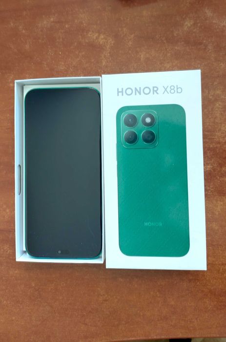 Чисто нов HONOR X8b 256GB Green в гаранция