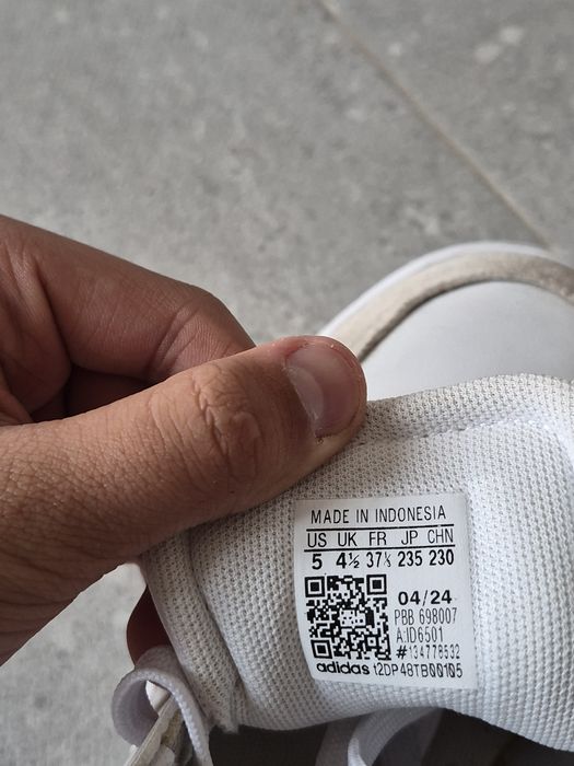 Vand papuci Adidas