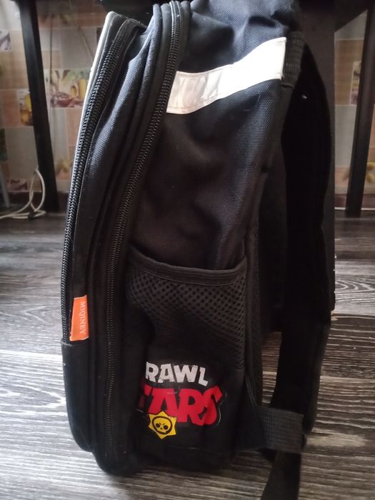 Продам рюкзак школьный