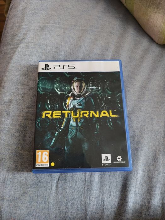 Returnal PS5 в отлично състояние