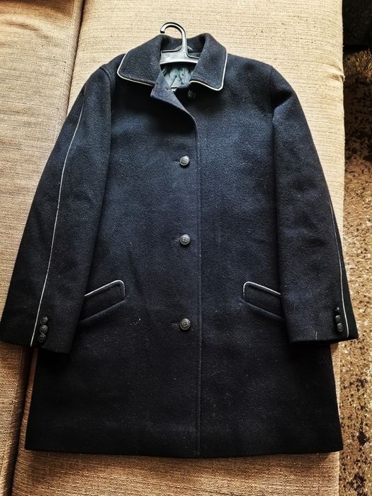 Палто DAKS  от 100% вълна