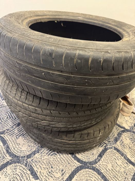 Продам 3 летние шины 195/55 R15 82V.