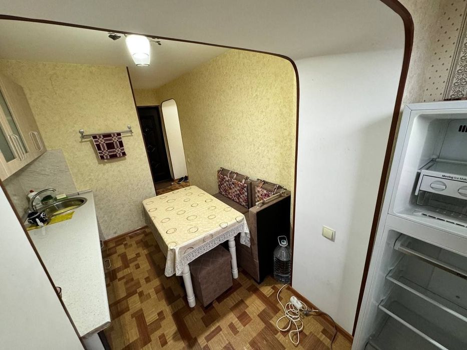 Чиланзар 24  ватан 2/2/5 балкон 2х6 и 1.5х3