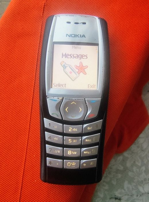 Nokia 6610i ( decodat)
