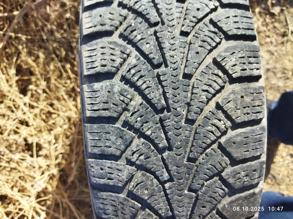 Продам зимнюю резину