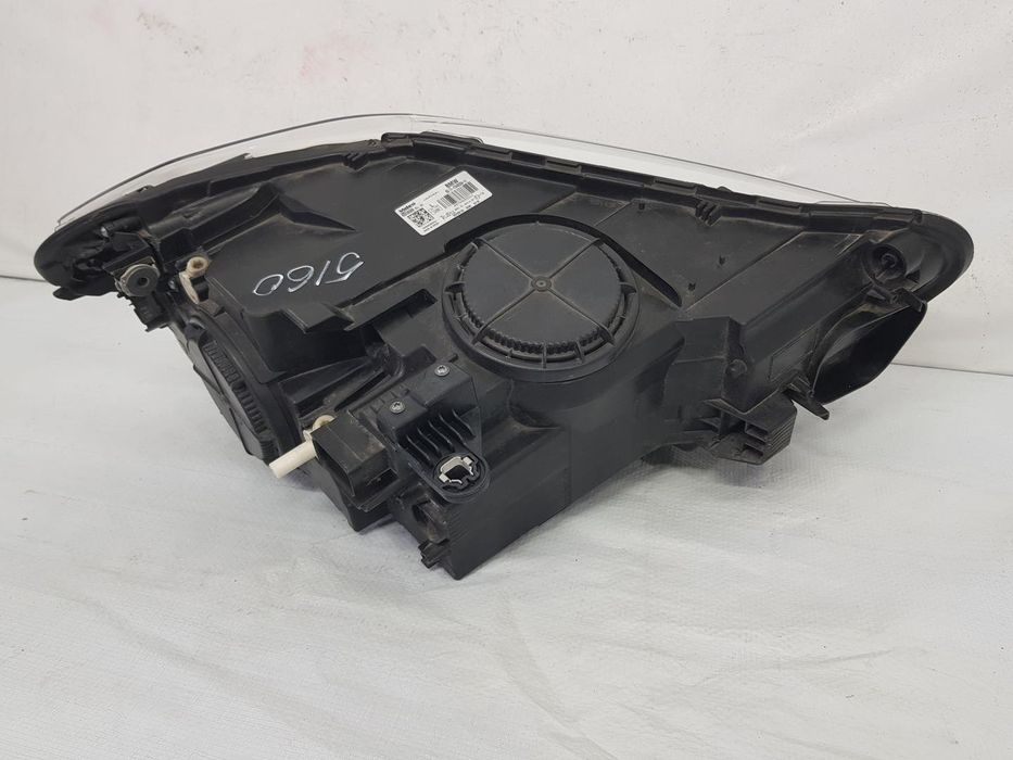 Far stanga halogen BMW X1 F48 dupa 2015