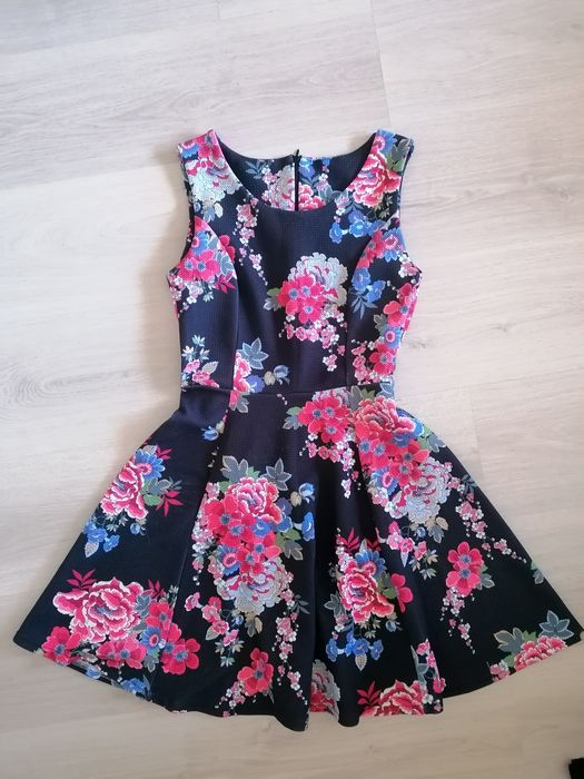 Рокли и блузи за жени