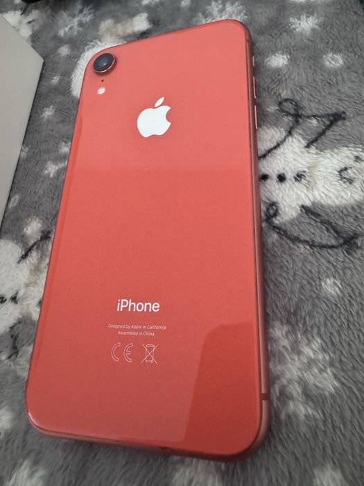 iPhone XR продаю хорошом состояний