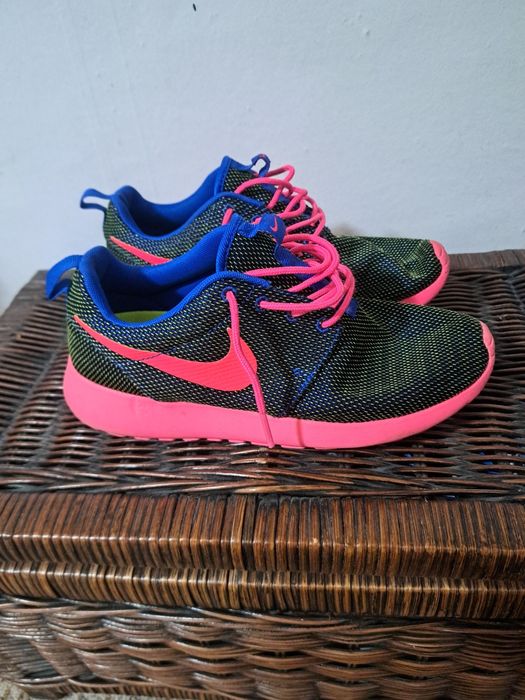 Маратонки Nike 38.5