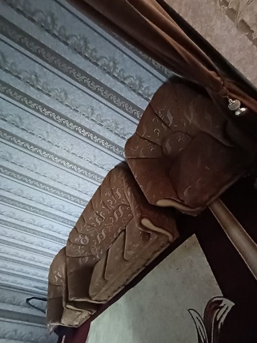 MEBEL Stol stul i bonus shkaf kórpacha