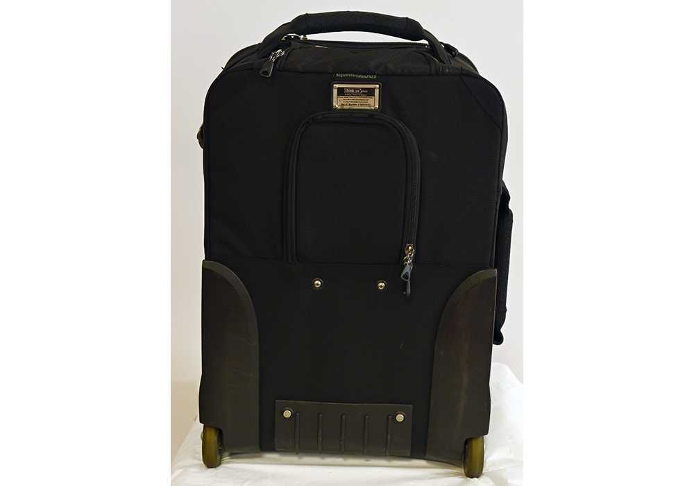 Troller foto Think Tank Photo Airport International V2