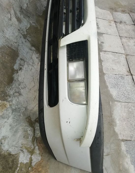 Предна броня passat b4