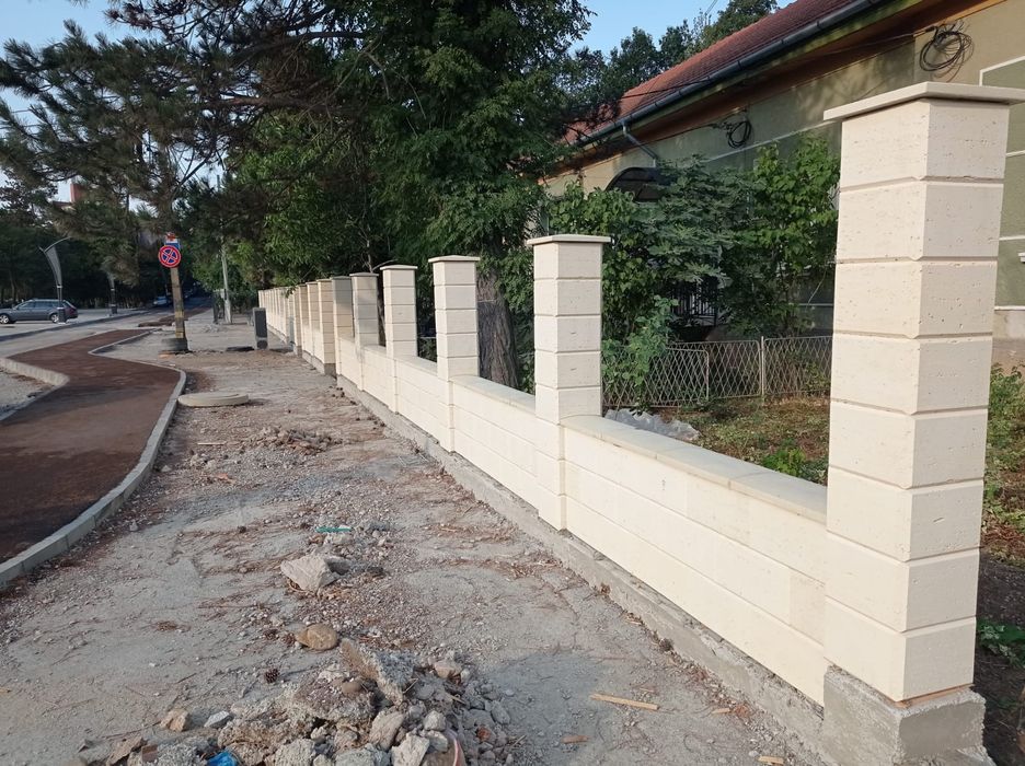 AVANS 0%, plata se va face esalonat pe parcursul lucrarii.

Construim