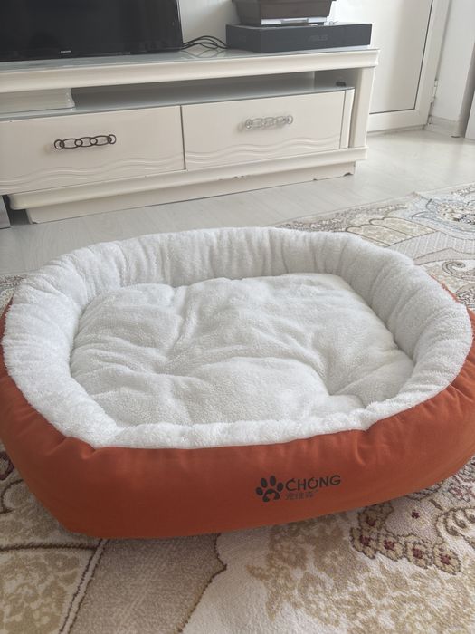 Продам уютную лежанку для питомца