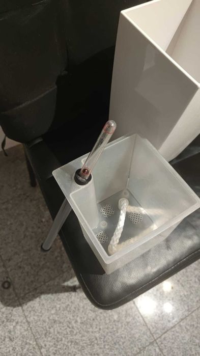 ghivece deosebite,  “lechuza” , (14 x 14 x 26 cm), alb lucios