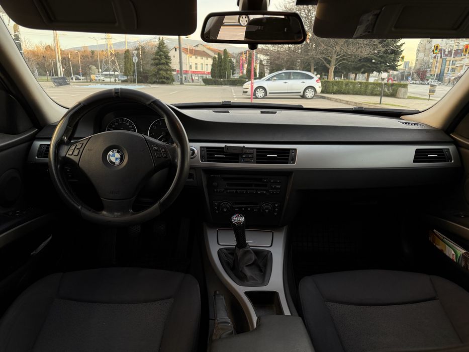 BMW 320бензин 2005