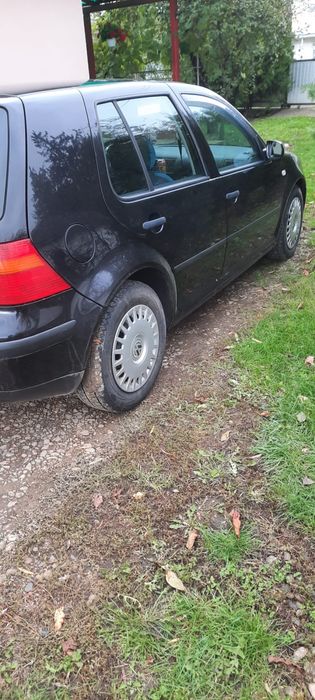 Vând golf 4 1.9 TDI