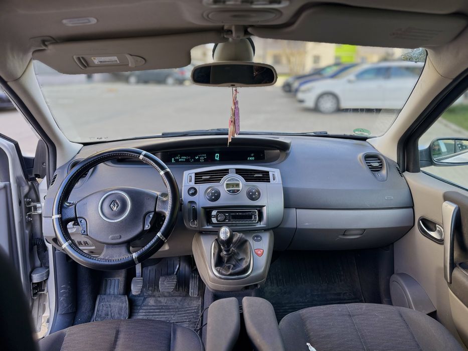 Vand renault scenic, in stare foarte buna!