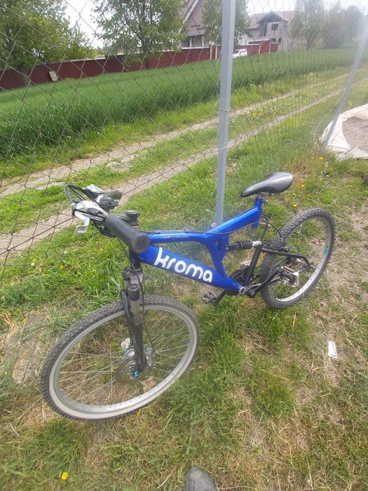 Bicicleta 15-16ani(adulti)