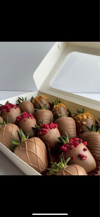 Продам клубника в шоколаде