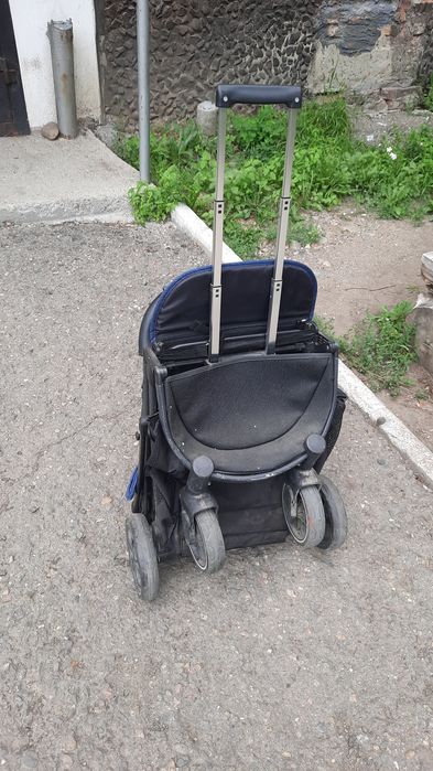 Продам коляску в хорошем состоянии.