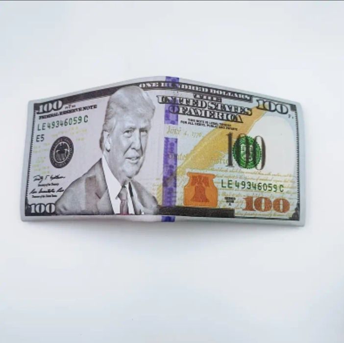 Portofele tip bancnote: 100USD/ UN MILION USD/TRUMP. Super încăpătoare