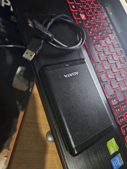жёсткий диск ADATA
