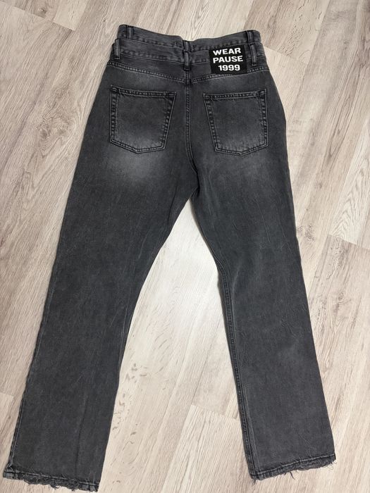 Дънки на Pause Jeans