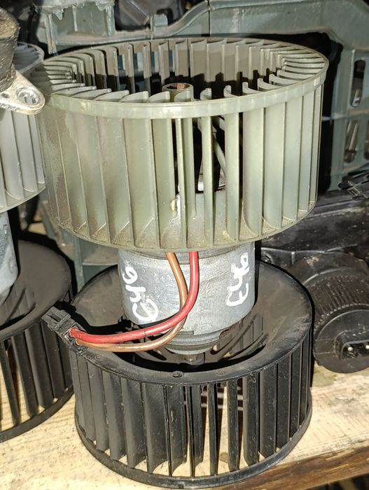 Моторчик печки на BMW E36,E39,E46,E60