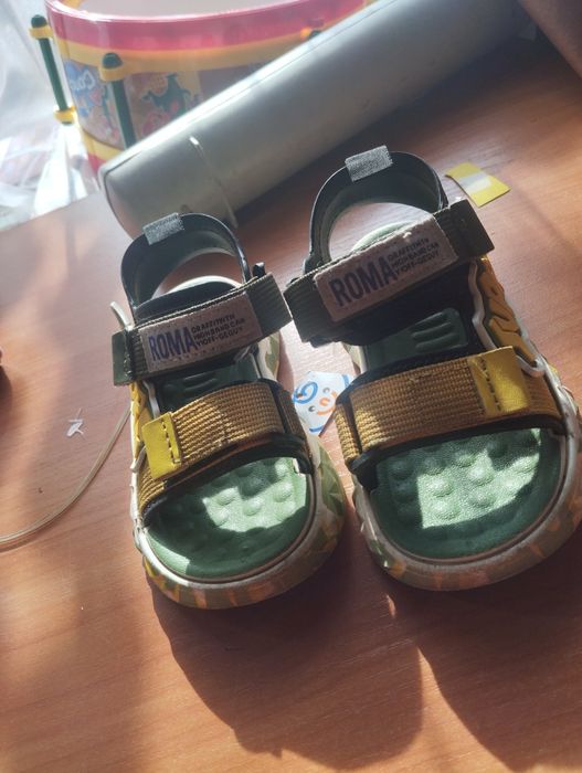 Сандалии на мальчика