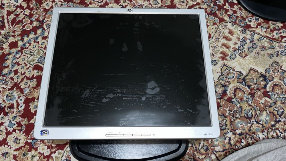 монитор hp 1740 продается