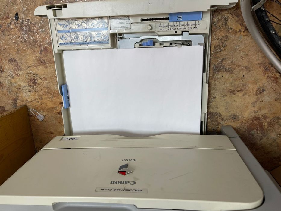 Продам МФУ Canon IR2020