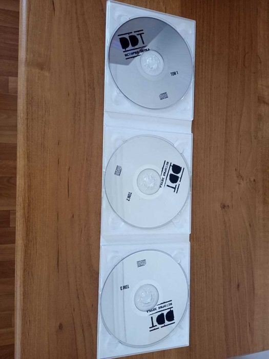 продам cd (3 cd) ДДТ - История звука