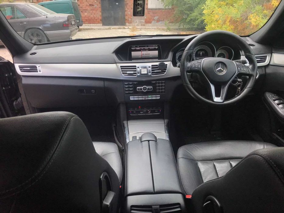 Mercedes e class w212 facelift 2013година OM 651