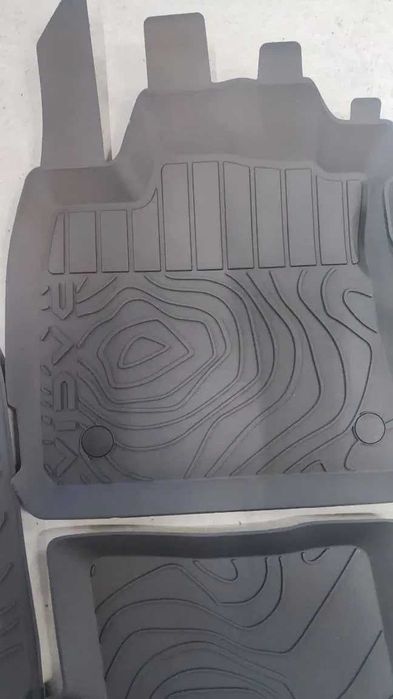 оригинални гумени стелки за дачия рено