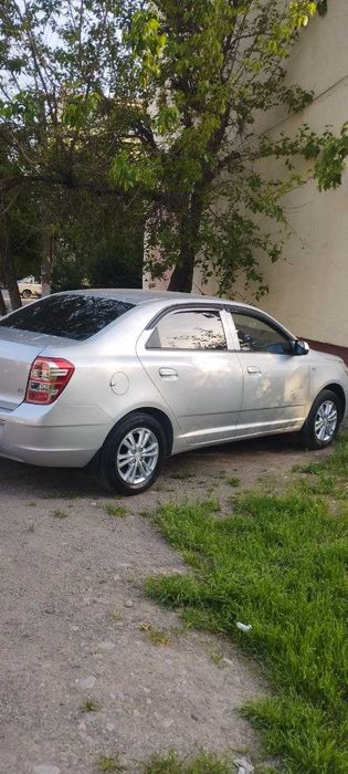 Продается автомобиль Cobalt ravon