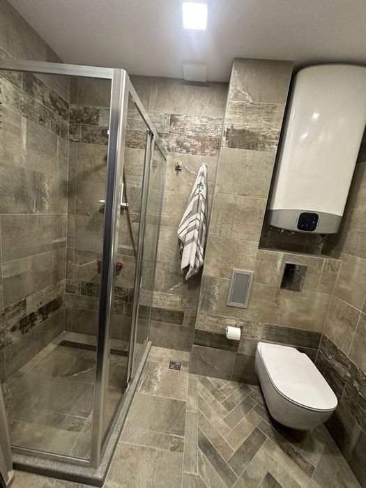 Продава се Тристаен апартамент в Варна, Генералите - 88 кв.м за 1965 €/кв.м - Снимка #2