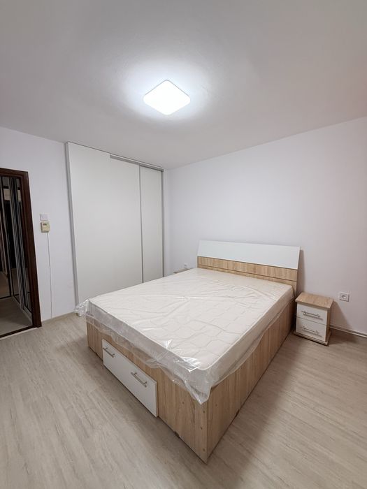Inchiriez apartament 3 camere