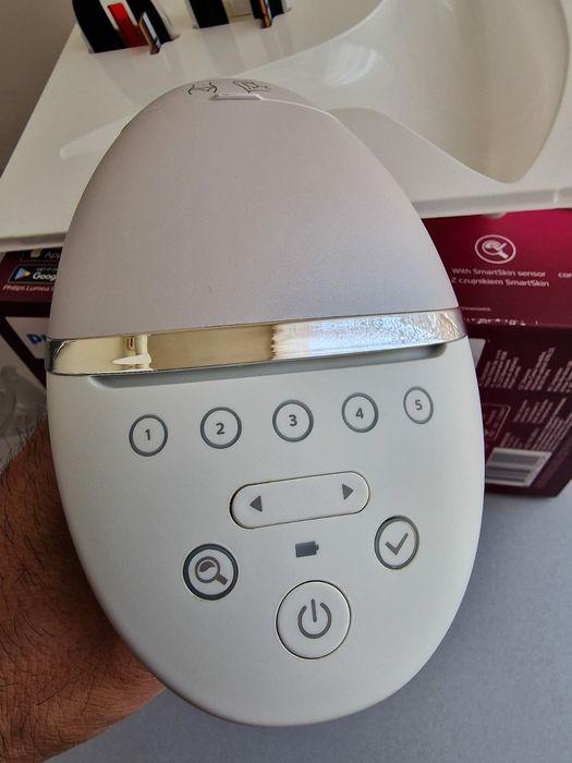 Epilator IPL PHILIPS Lumea Prestige BRI953
