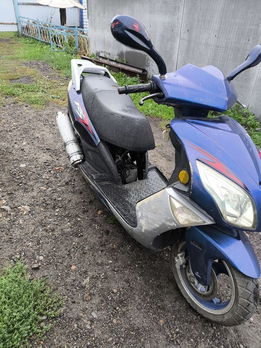 Продам скутер 150 куб с документами