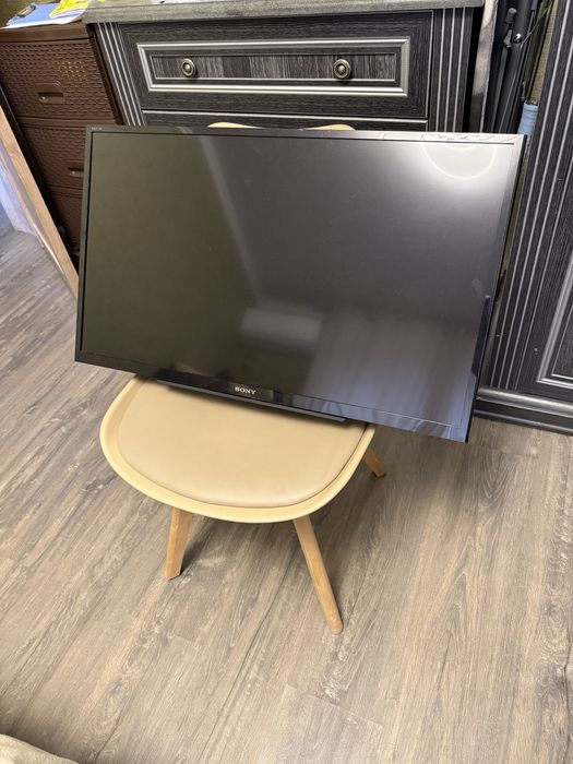 Телевизор Sony Bravia настенный